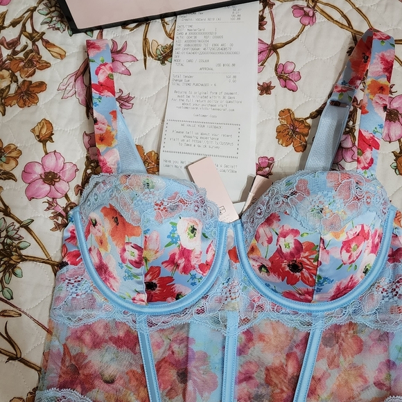 Brand New Women Victoria Corset Size S/P. - Picture 11 of 11